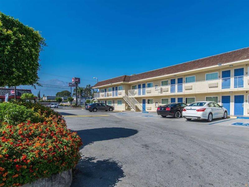 Motel 6 Ontario Airport Exteriör bild